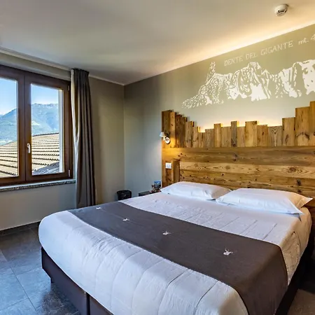 Monte Emilius Hotel 3*