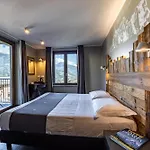 Monte Emilius Hotel 3*