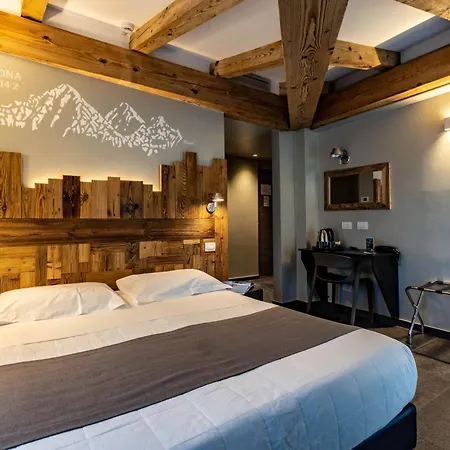 Monte Emilius Hotel