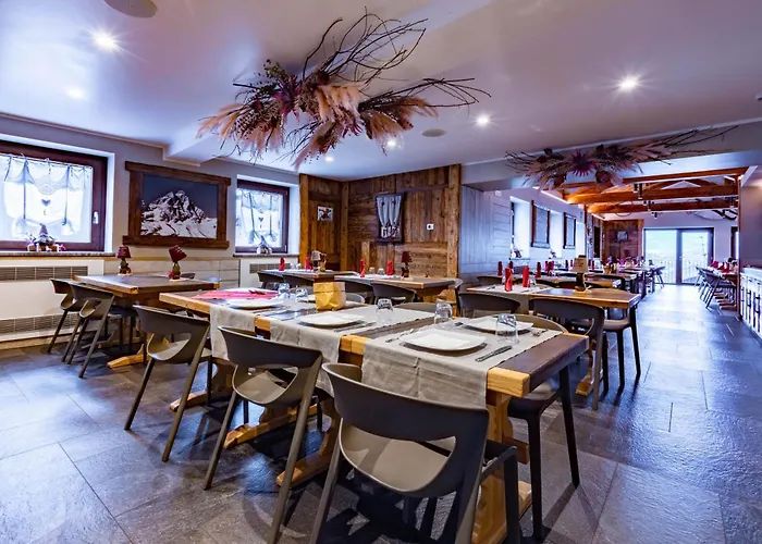 Monte Emilius Hotell 3*