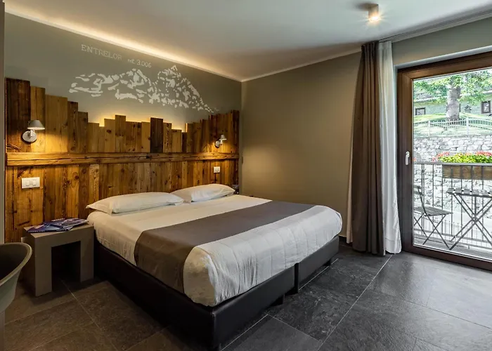 Monte Emilius Hotell 3*